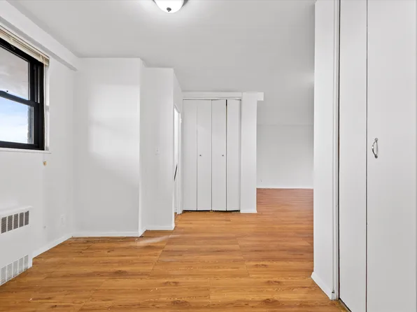 90-60 Union Tnpk image 10 of 33