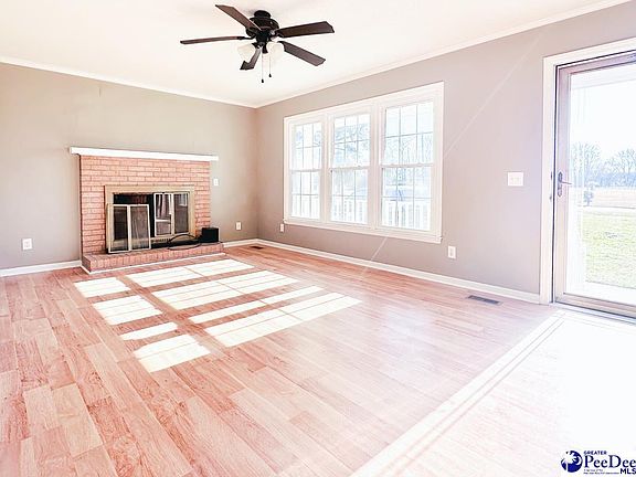 5th image of 1157 Maple St