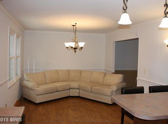 4th image of 16207 Cypress Ct