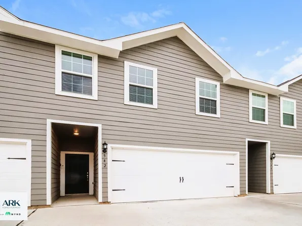 560 Solomon Ln, Brookshire, TX 77423