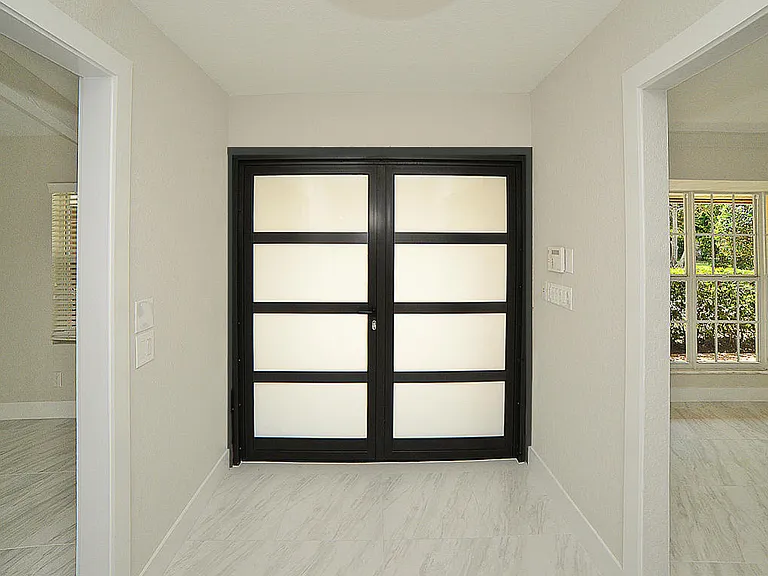 6943 Giralda Cir — Photo 3