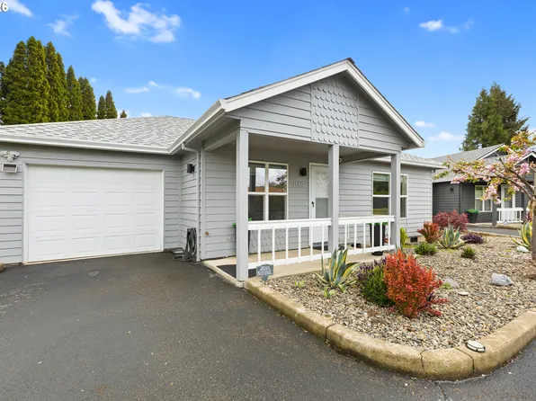 1189 NW Lanaias Way, Roseburg, OR 97471