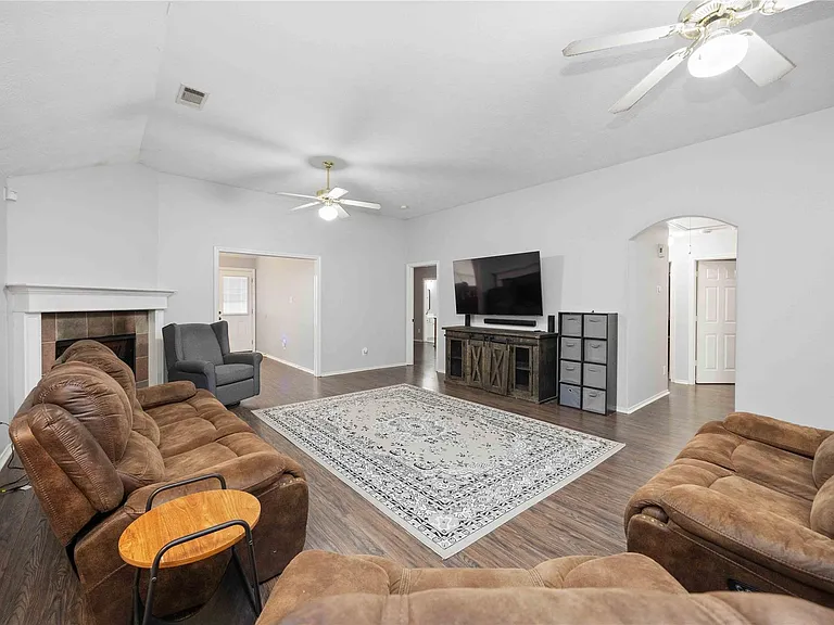 3345 Berzin Ct — Photo 7