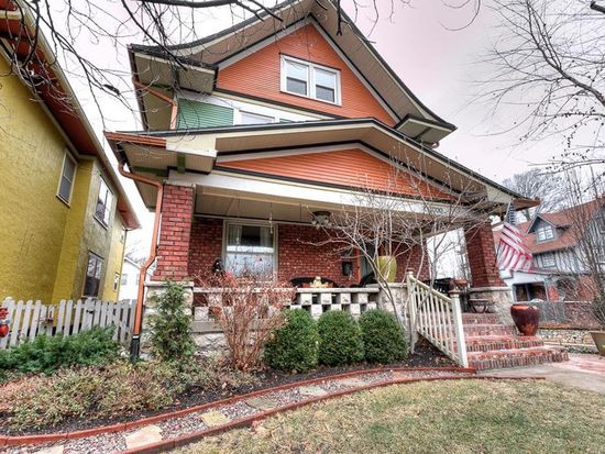 3900 Charlotte St, Kansas City, MO 64110