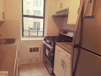 Rented by Bruma Realty LLC