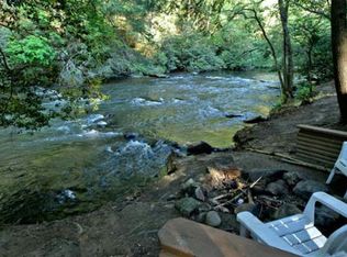 410 Cascade Point, Ellijay, GA 30540