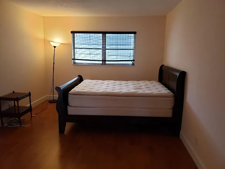 899 SE 2nd Ave #218 — Photo 14