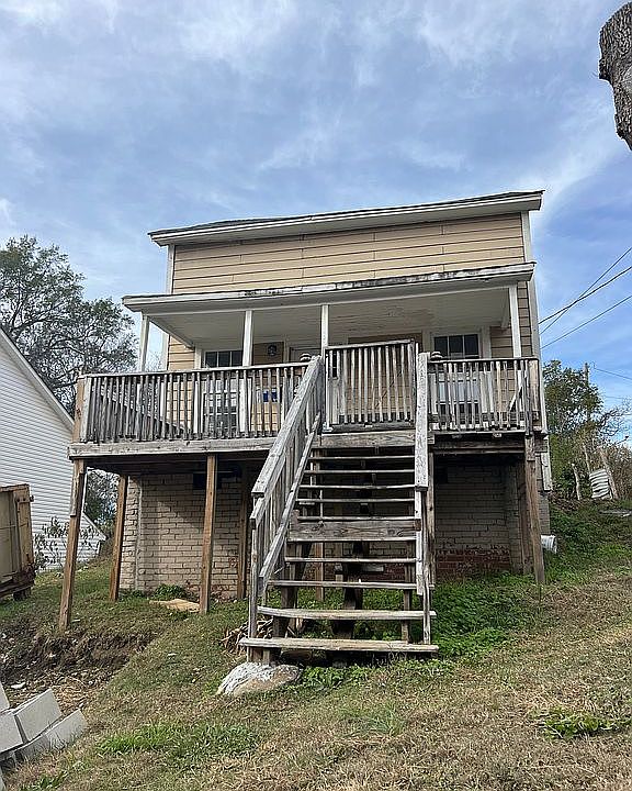 1st image of 328 Corban Ave SW