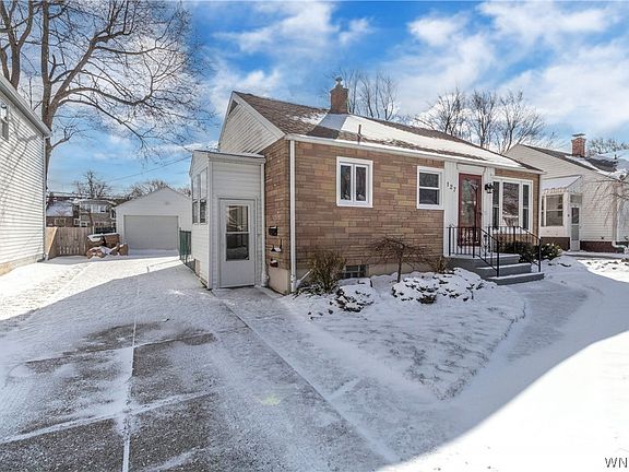 2nd image of 127 Briarcliff Rd