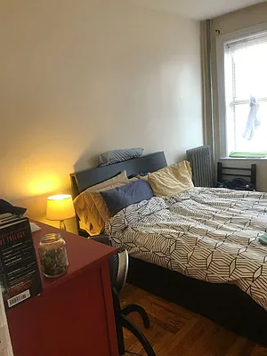 Rented by PMG Real Estate  | media 21