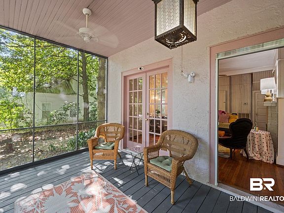 3rd image of 115 Fairhope Ave