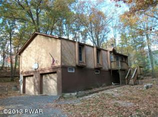 143 Cornelia Ln, Milford, PA 18337