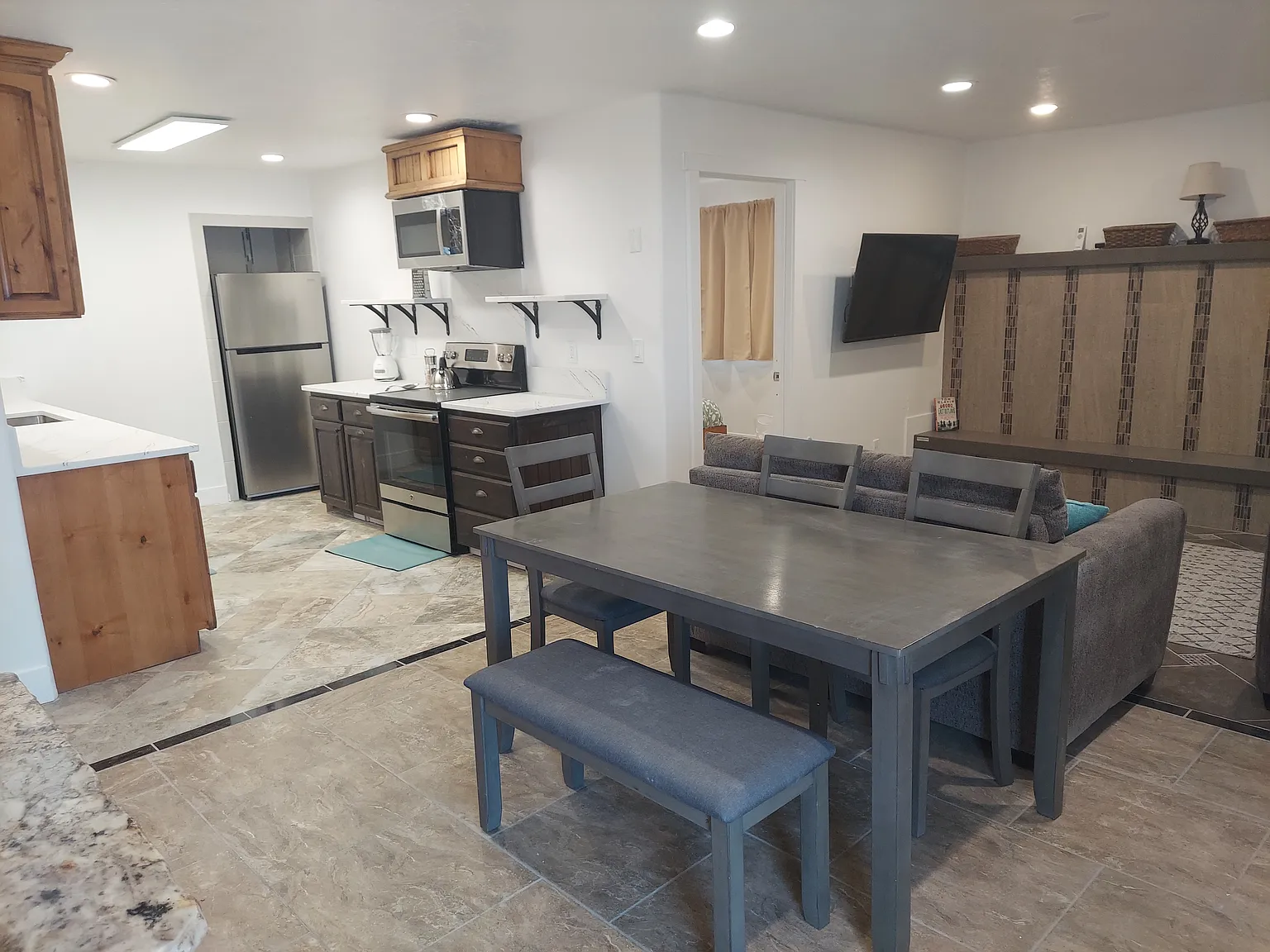 2 bed, 800 sqft, $1,450 — Photo 4