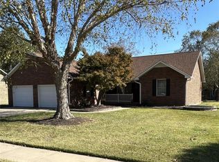 906 Pine St, Sikeston, MO 63801