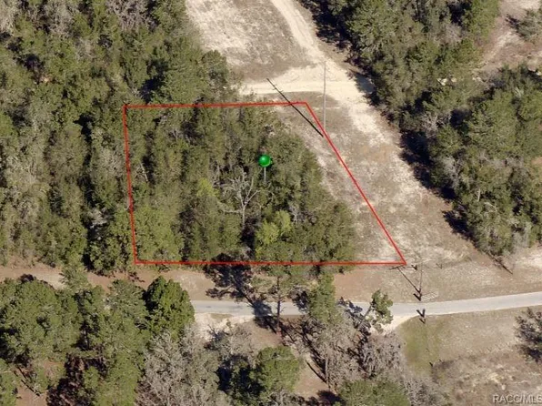2709 Kerry St, Inverness, FL 34452