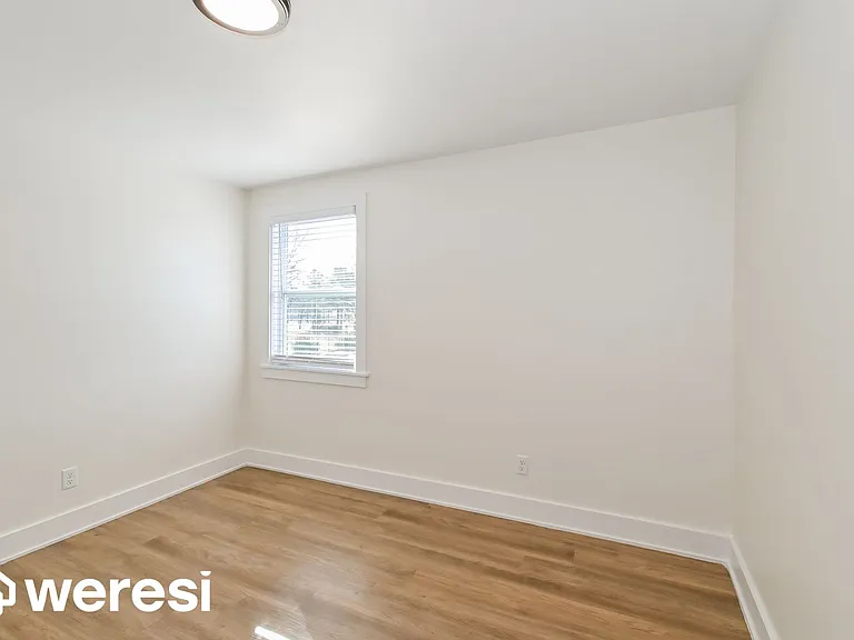 160 Hayden Pl — Photo 13