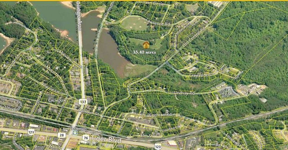 2nd image of 129 Henderson Dr