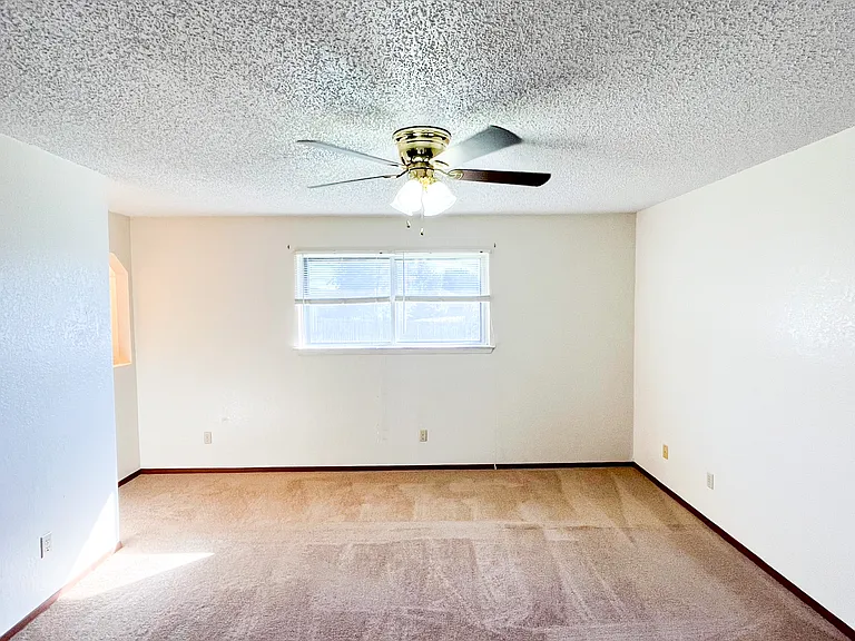 1504 Jefferis Ave — Photo 25