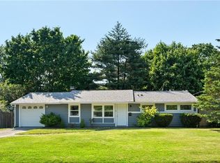 73 Chatworth Ave, Warwick, RI 02886