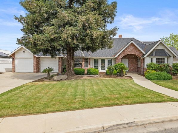 2942 S Bridge Street, Visalia, CA 93277