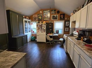 229 W Orchard St, Milwaukee, WI 53204