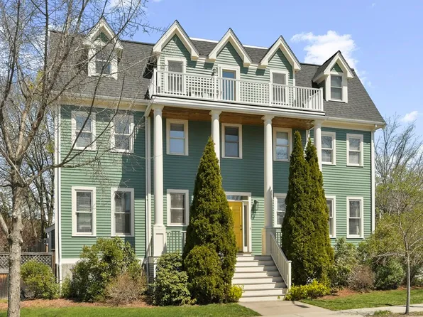149 Fayerweather St #S, Cambridge, MA 02138