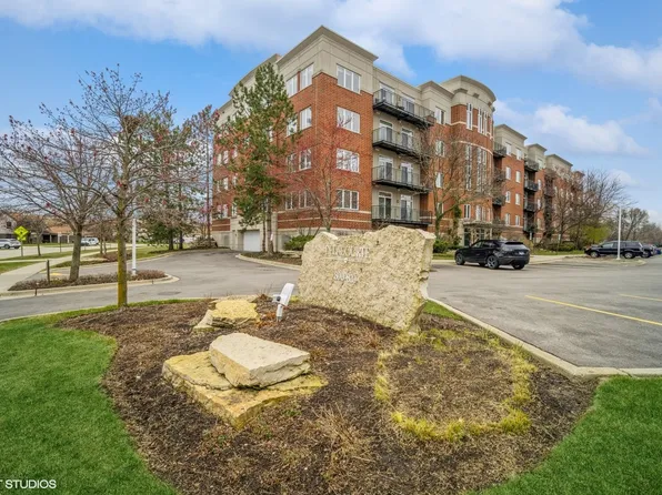 820 Weidner Rd APT 210, Buffalo Grove, IL 60089