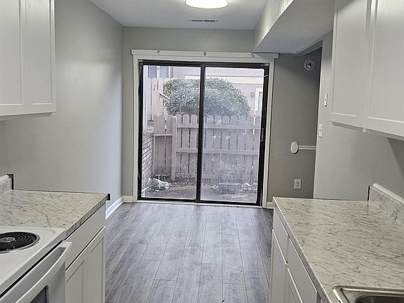 5th image of 2225 Golf Rd SW APT 106