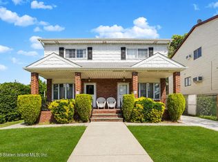 59 Ebony St, Staten Island, NY 10306