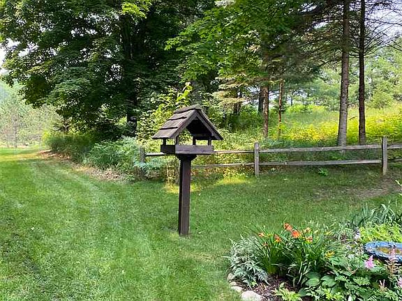 4th image of 2670 Larks Lake Rd