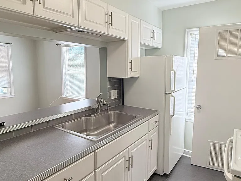 4608 Wakeley St — Photo 10