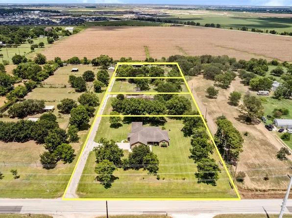 7909 Power Line Rd, Richmond, TX 77469