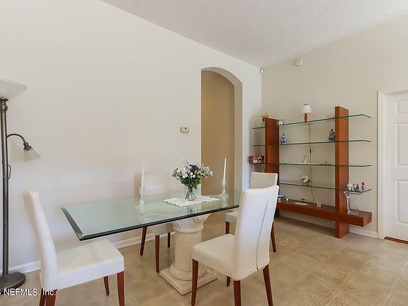 4th image of 4387 Hanging Moss Dr