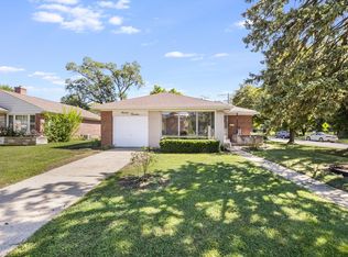 1613 S Cumberland Ave, Park Ridge, IL 60068