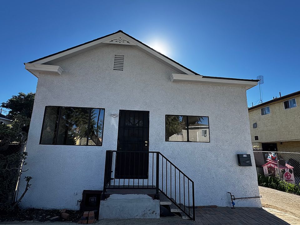 1st image of 620 E 89th St #1