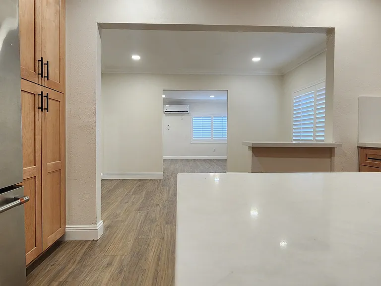 7326 Bear Ave — Photo 9