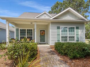 18 Sarona St, Freeport, FL 32439