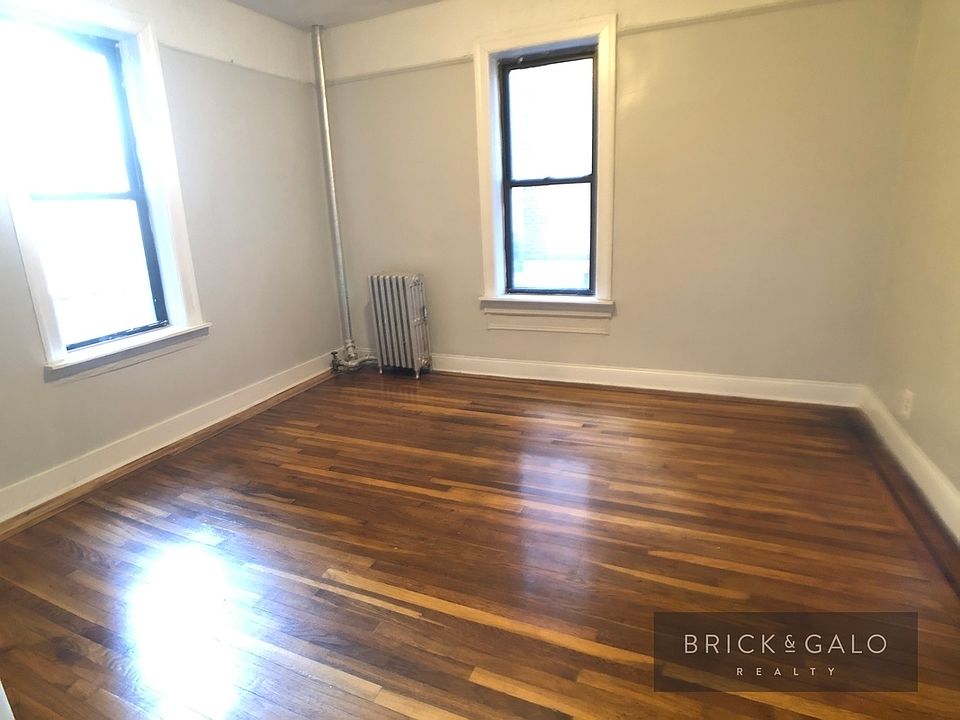 1st image of 11 Midwood St APT C9