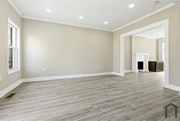7417 Decker Ave #7417 — Photo 8
