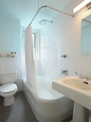 Sold by Sotheby's International Realty | media 9