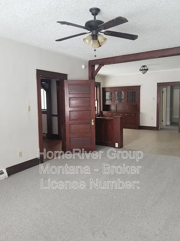 3 bed, 1.0 bath, 1300 sqft, $1,795 — Photo 3
