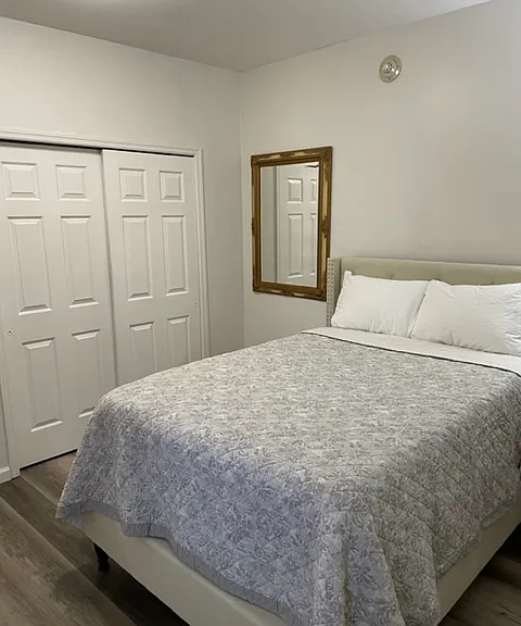 669 Ferry St — Photo 27