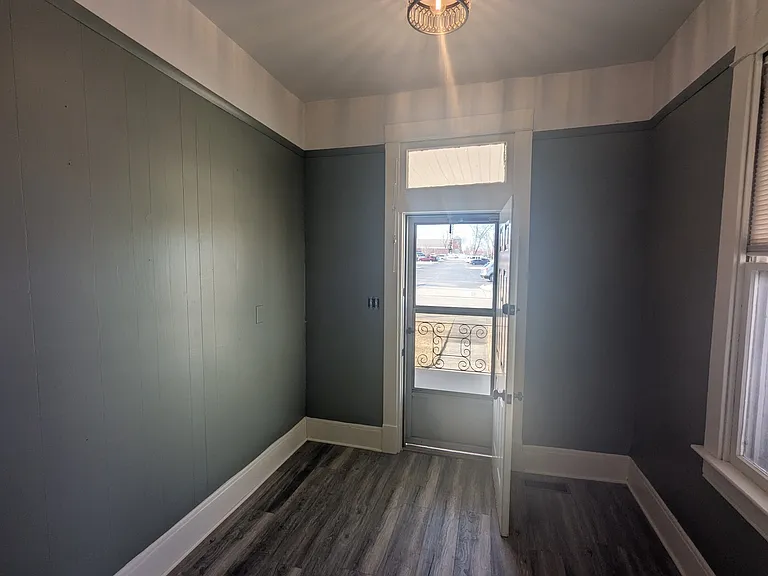 209A S Greenwood St #A — Photo 8