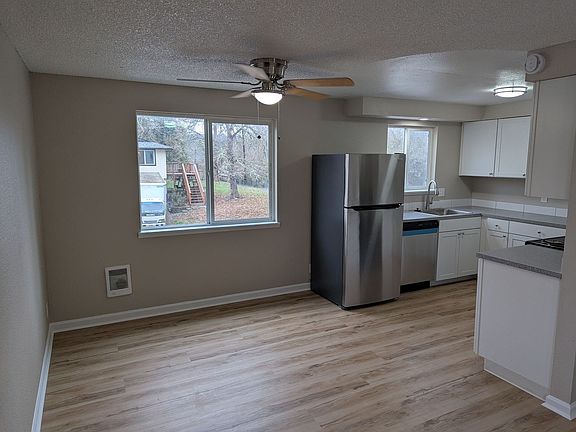 4th image of 2536-2538 Wilark Dr NW #2536