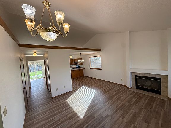 4th image of 2712 159th Street Ct E