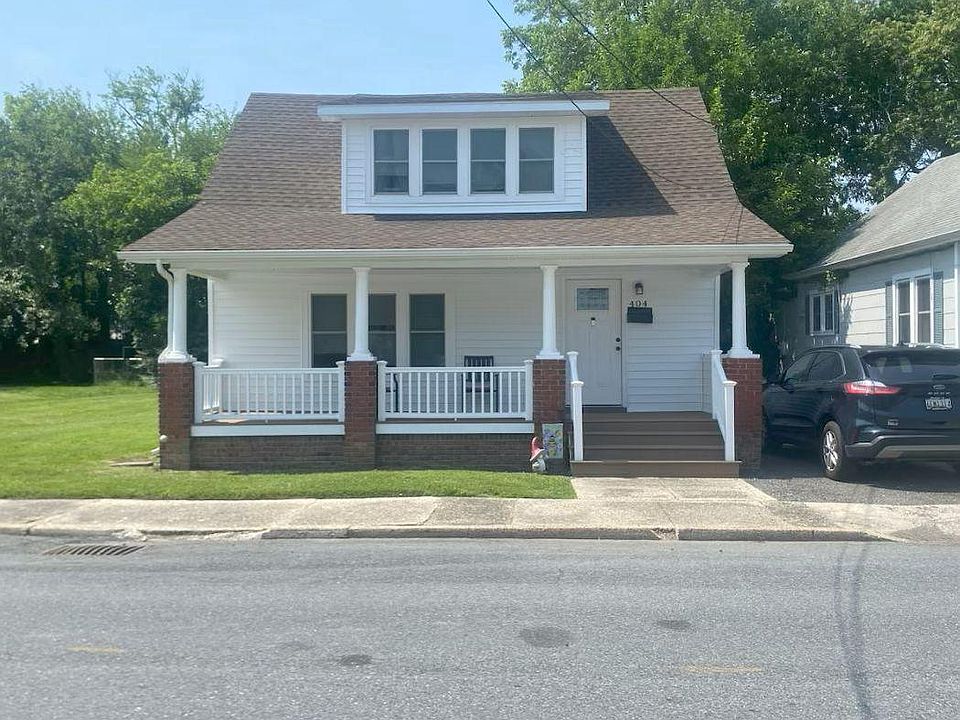 1st image of 404 Phillips Ave