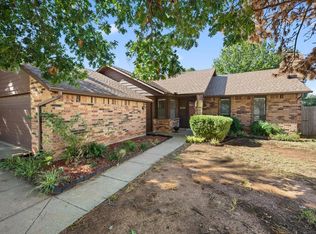 16401 Coronado Dr, Edmond, OK 73013