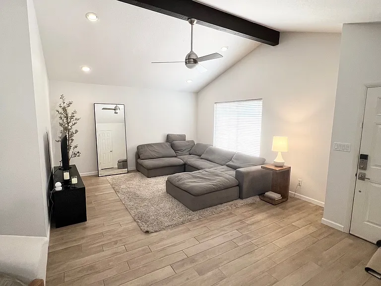 6270 N 78th St — Photo 3