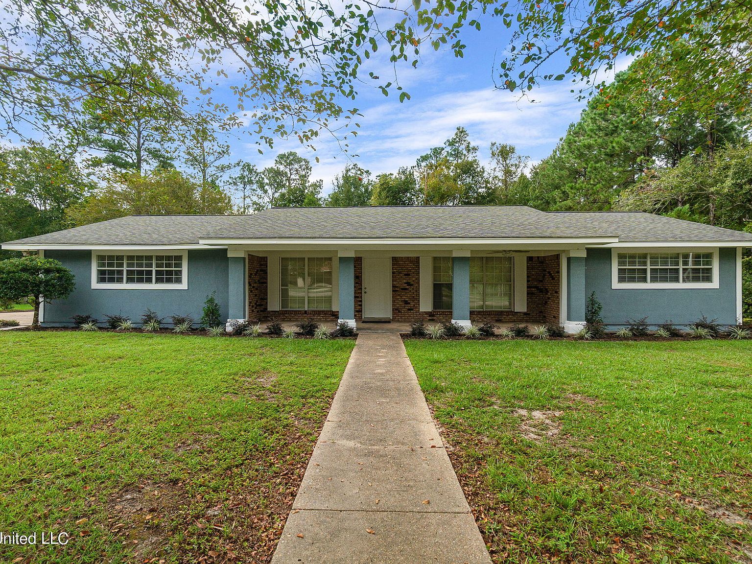 56114 Diamondhead Dr E, Diamondhead, MS 39525 MLS 4059831 Zillow