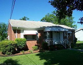 1st image of 606 Henderson St